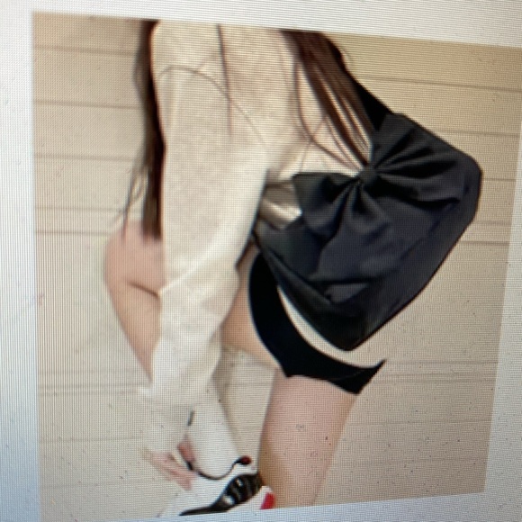 NWOT - Black Sweet Bow Crossbody Canvas Shoulder Bag W/Adjustable Strap - Picture 2 of 11